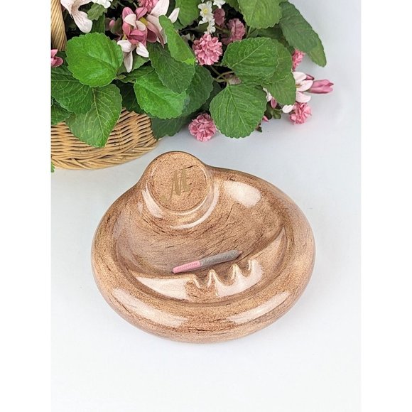 Large 9" Round Tan Ceramic Ashtray Gold Monogram M Dresser Cigar Bowl Catchall - Picture 7 of 10